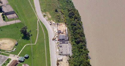 The Waterfront at Manhattan Harbour in Dayton, KY - Building Photo - Building Photo