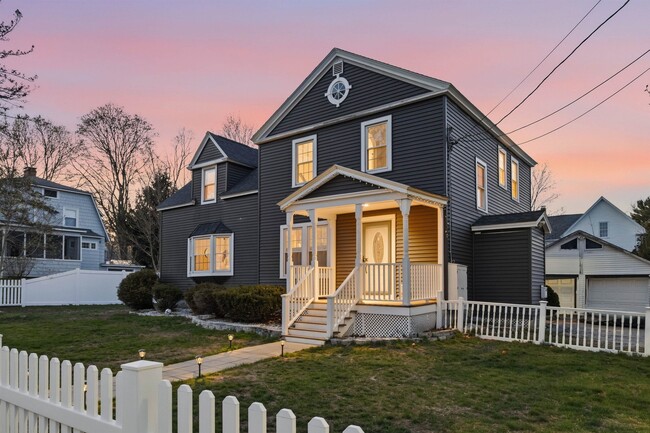 2 Garland St in Plymouth, NH - Building Photo - Building Photo
