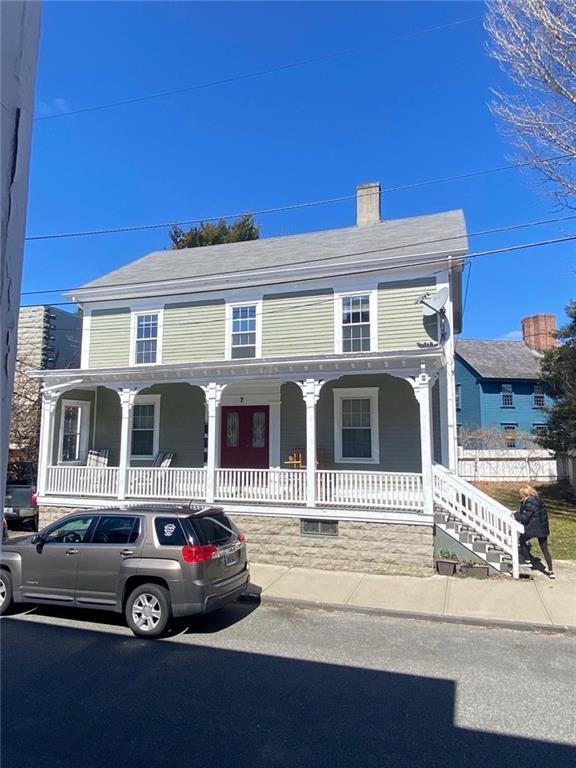 property at 7 Bridge St