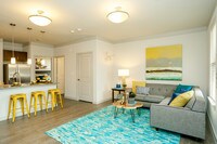 The Pointe at West Lake photo'