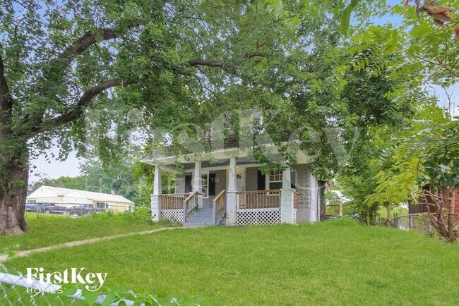 4459 N Chestnut Ave in Kansas City, MO - Building Photo - Building Photo