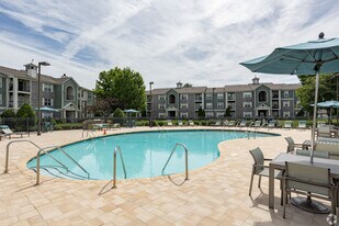 Preston at Hillwood in Murfreesboro, TN - Building Photo