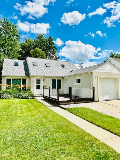 property at 1715 W Reeve St