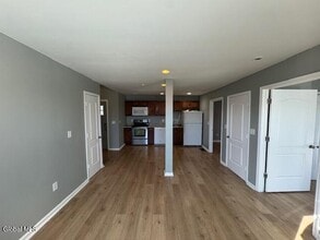 461 Troy-Schenectady Rd in Latham, NY - Building Photo - Building Photo