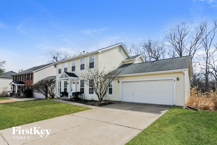 1108 Richland Meadows Dr in Ballwin, MO - Building Photo