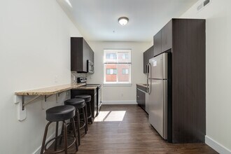 Eleanor at Walnut in Philadelphia, PA - Building Photo - Interior Photo