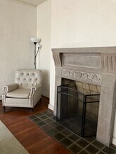 4303 Andover Ter, Unit 4303 in Pittsburgh, PA - Building Photo - Building Photo