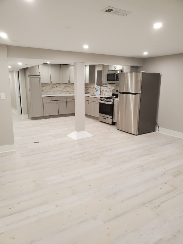 2204 W Ainslie St in Chicago, IL - Building Photo - Building Photo