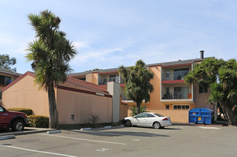 Kona Apartments in San Pablo, CA - Building Photo - Building Photo