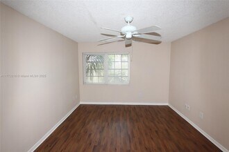21133 SW 85th Ave in Cutler Bay, FL - Building Photo - Building Photo