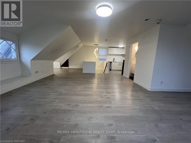 property at 49-49 Fairleigh Ave S