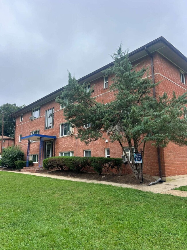 property at 14404 Gemstone Dr