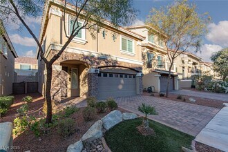 9857 Mercer Ests Ct in Las Vegas, NV - Building Photo - Building Photo