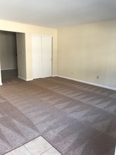 422 Aylesford Pl in Lexington, KY - Building Photo - Building Photo