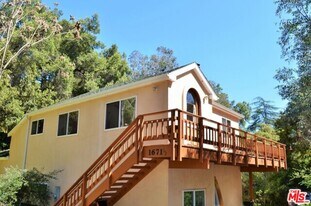 1671 Happy Trail in Topanga, CA - Building Photo
