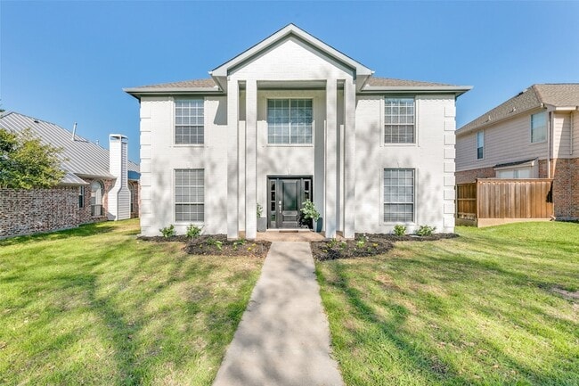 property at 1620 Greenway Dr
