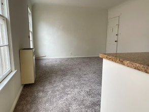 6160 Orange St in Los Angeles, CA - Building Photo - Building Photo