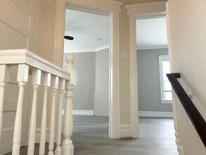 10 Devon Ter, Unit 2nd Floor in Kearny, NJ - Building Photo - Building Photo