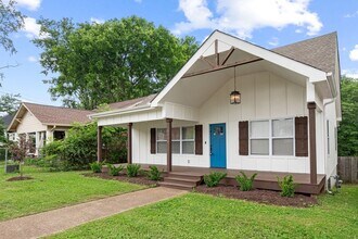 1110 Stainback Ave in Nashville, TN - Building Photo - Building Photo
