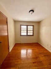 1711 Midway Dr in Rockford, IL - Building Photo - Building Photo