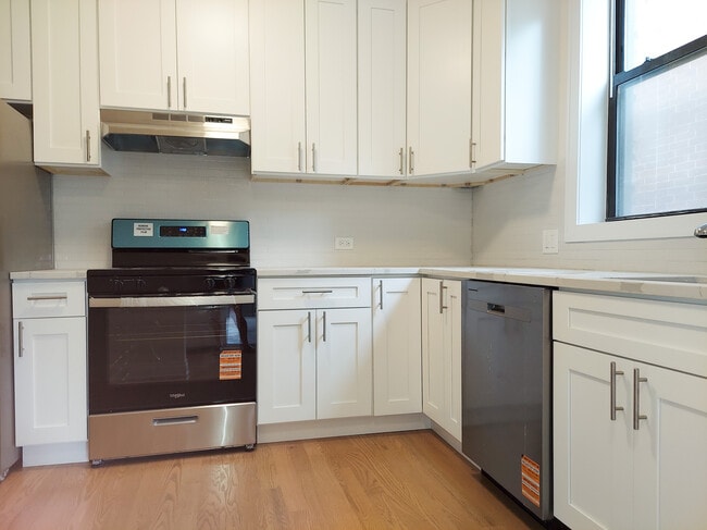3925 N Keeler Ave, Unit 1