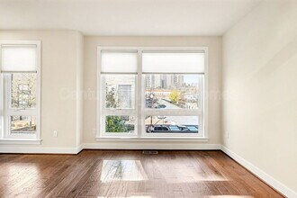 402 Stabler Ln in Alexandria, VA - Building Photo - Building Photo