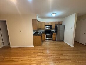 4056 N California Ave in Chicago, IL - Building Photo - Building Photo