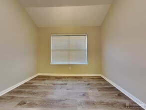 2413 Castle Creek Dr in Little Elm, TX - Building Photo - Building Photo