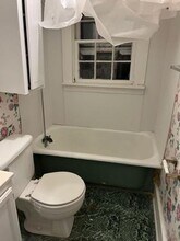 2 Donnybrook Ave in Greenville, SC - Building Photo - Building Photo