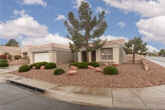 2625 Settlers Bay Ln in Las Vegas, NV - Building Photo - Building Photo