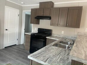 186 Bluejay Ln in Madison, WI - Building Photo - Building Photo