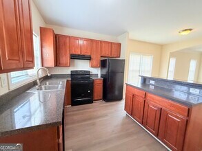 109 Vine St NW in Atlanta, GA - Building Photo - Building Photo