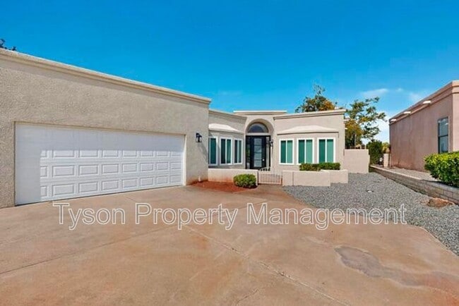 property at 11509 Woodmar Ln NE