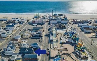 62 Sherman Ave in Seaside Heights, NJ - Building Photo