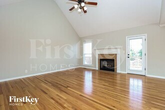 993 Glenhurst Way in Clarksville, TN - Building Photo - Building Photo