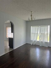 712 Parrot Ct in Kissimmee, FL - Building Photo - Building Photo