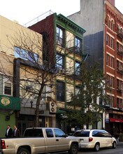 247 W Broadway in New York, NY - Building Photo - Building Photo