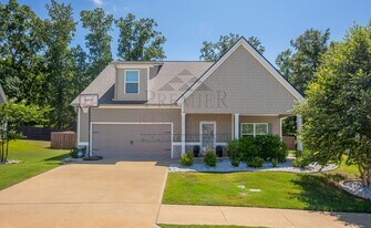 7594 Mockernut Wy in Columbus, GA - Building Photo