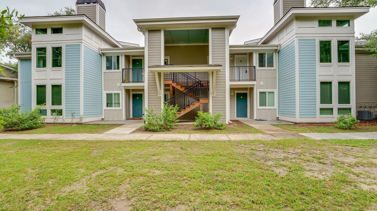 274 Alexandra Dr in Mount Pleasant, SC - Building Photo