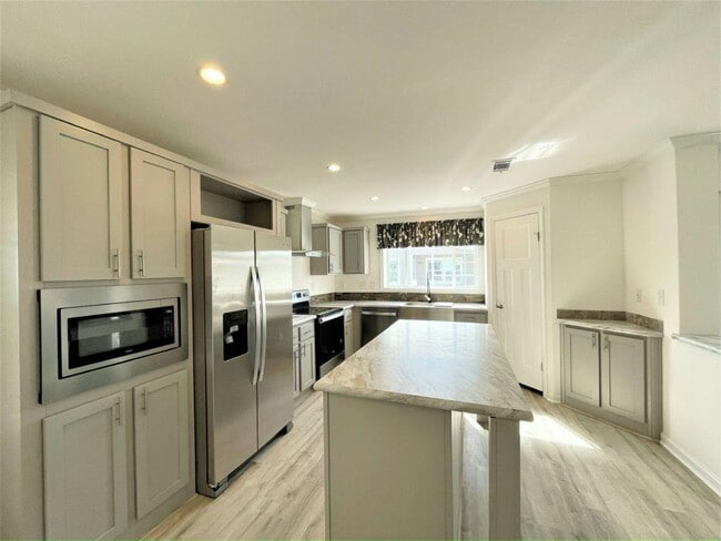 10921 SW 30th Ave in Ocala, FL - Building Photo - Building Photo