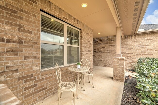 property at 2926 Indwarra Ct