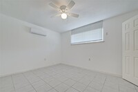 7818 Oak Knoll Ln photo'