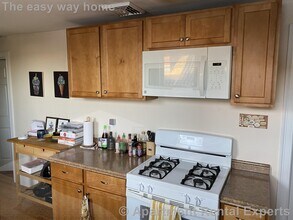 15 Sargent Ave, Unit #3 in Somerville, MA - Building Photo - Building Photo