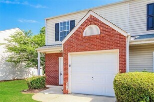 1350 Labonte Pkwy in Mcdonough, GA - Building Photo