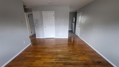 40 Haviland Rd-Unit -A8 in Poughkeepsie, NY - Building Photo - Building Photo