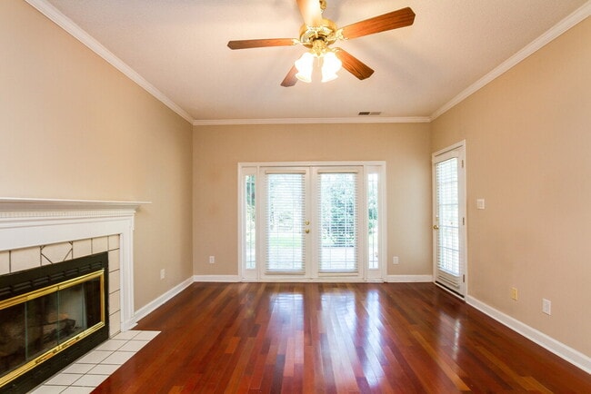 12400 Henderson Hill Rd in Huntersville, NC - Building Photo - Building Photo