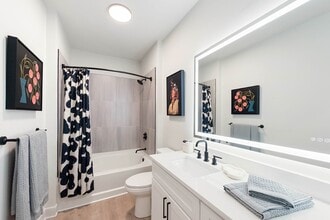 Cortland South End in Charlotte, NC - Building Photo - Building Photo