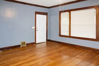 4246 Martin Luther King Jr Dr in Cleveland, OH - Building Photo - Building Photo