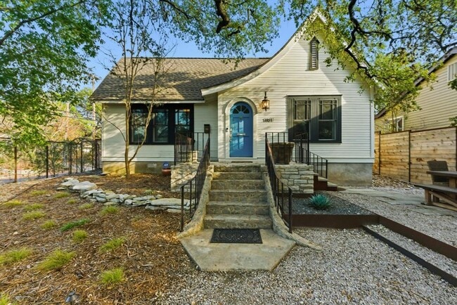 1601 Alta Vista Ave in Austin, TX - Building Photo - Building Photo