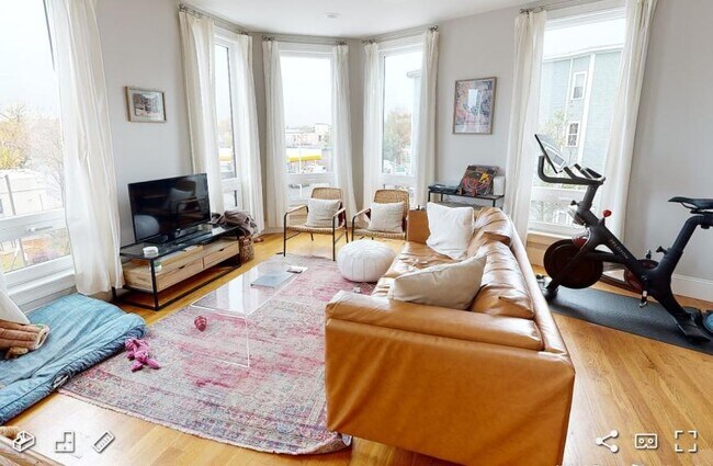 property at 168 Hampshire St